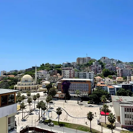 Piazza Place 2