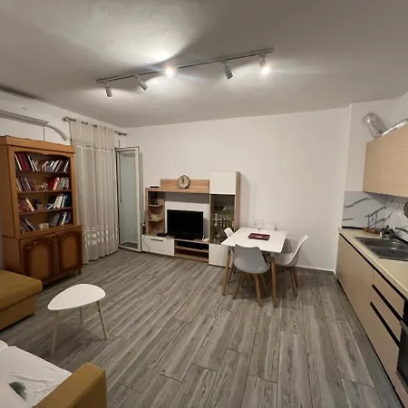 Piazza Place 2 شقة